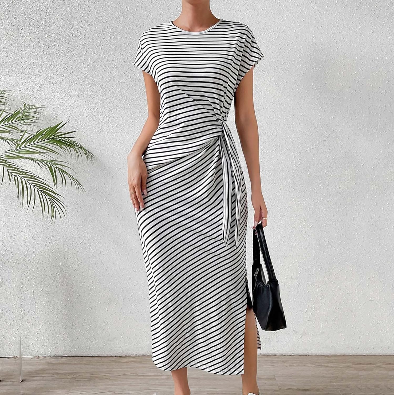 Feminine Stripe Dress 2024