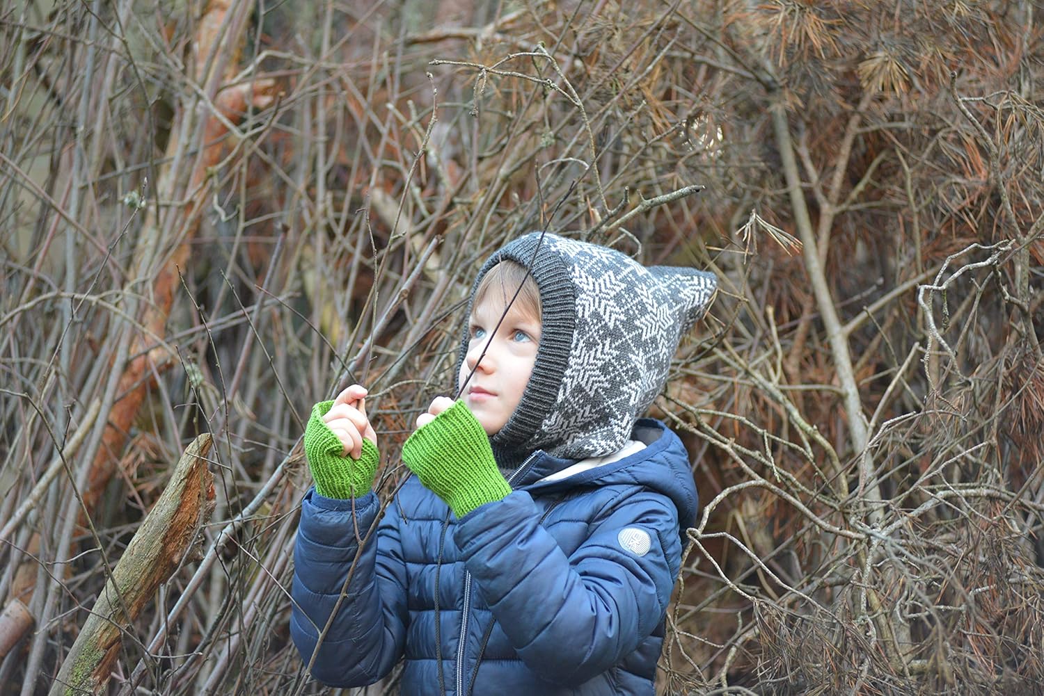 Snug into the Merino - Kids Balaclava Scarf for Winter